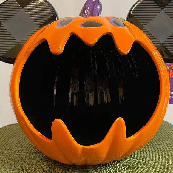 Disney Parks Mickey Mouse Pumpkin Candy Bowl NWT - Picture 3 of 13